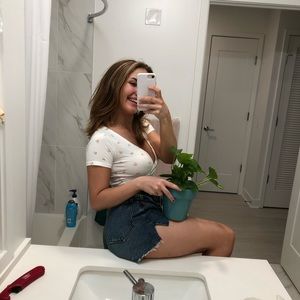 Meet your Posher, Seri